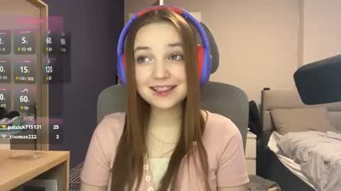 Luna Vale online show from 08.01.26