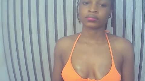 Lizzy online show from 11.18.25