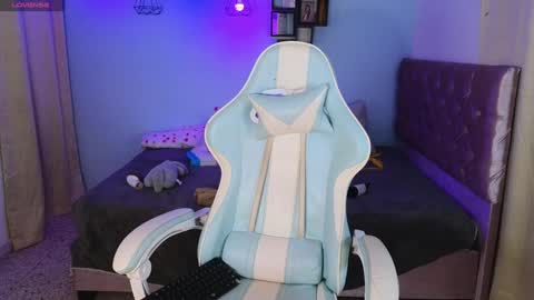 peggy-funn online show from 01.13.25