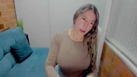 Penelope online show from 03.12.26