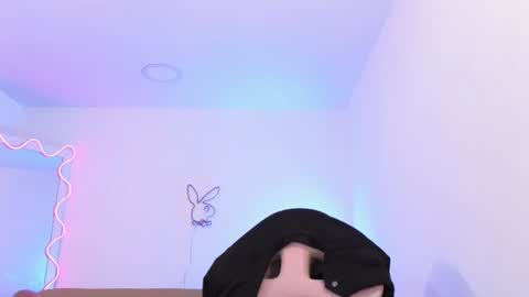 Snapshot of penelope_tay chatting on 12.30.24 penelope online show from 12.30.24