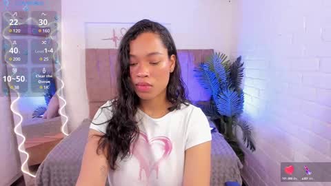 Snapshot of penelope_tay chatting on 02.18.25 penelope online show from 02.18.25