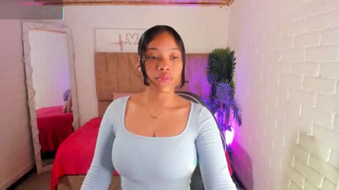 Snapshot of penelope_tay chatting on 09.09.25 penelope online show from 09.09.25