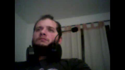 Snapshot of penesaur chatting on 10.19.25 Penesaur online show from 10.19.25