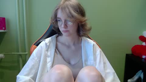 Snapshot of penny_lust chatting on 05.08.26 Penny online show from 05.08.26