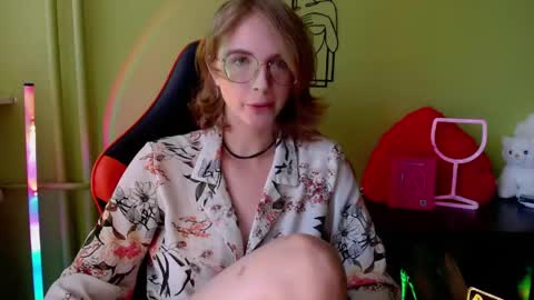 Snapshot of penny_lust chatting on 06.08.26 Penny online show from 06.08.26