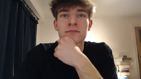 Snapshot of pepito1083 chatting on 12.07.24 cutebelgianboy online show from 12.07.24