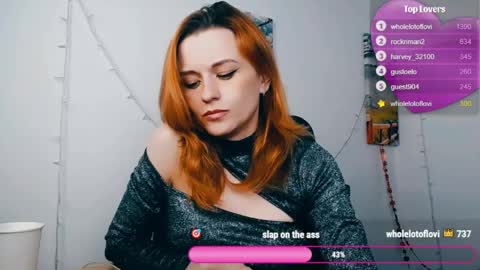 Snapshot of peppymia chatting on 05.11.26 Mia online show from 05.11.26