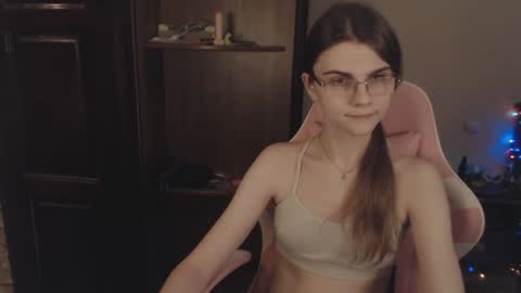 Farida online show from 01.14.25