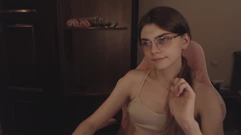 Farida online show from 02.21.25