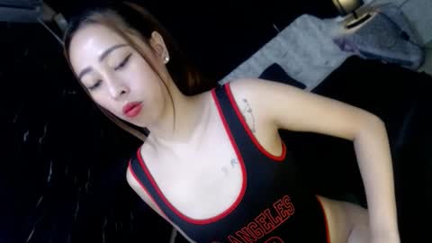 Sweet Gwen online show from 11.25.25