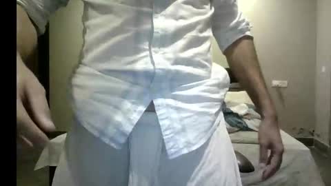 Snapshot of perfectlund chatting on 09.16.25 loving eyes online show from 09.16.25