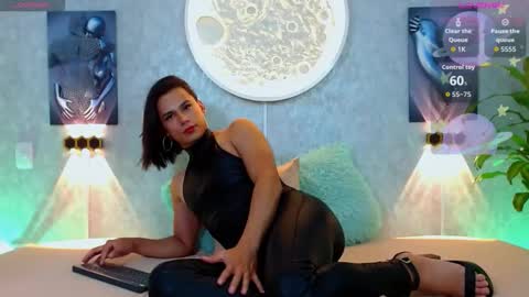 Snapshot of perfectskinny_latinmen_07 chatting on 10.16.25 Andy online show from 10.16.25