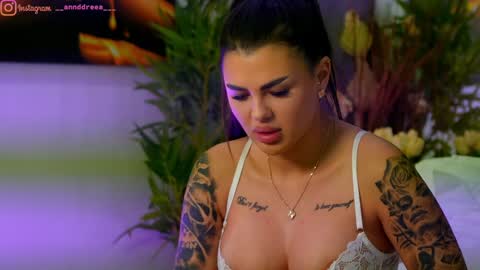 Snapshot of perfectt33n chatting on 10.28.25 Dee online show from 10.28.25