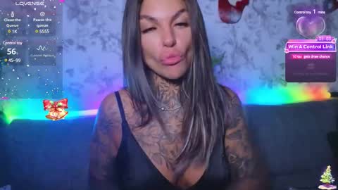 Snapshot of perfecttbaby77n chatting on 12.17.24 Anna online show from 12.17.24