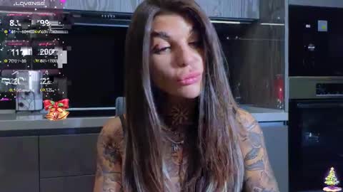 Snapshot of perfecttbaby77n chatting on 12.30.24 Anna online show from 12.30.24