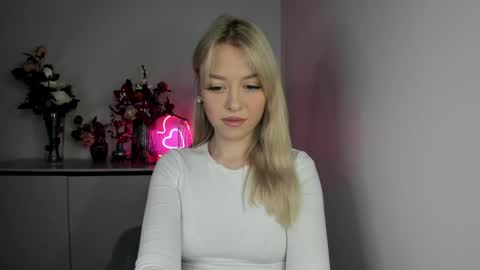 Snapshot of perfectxcindy chatting on 03.04.25 Cindy online show from 03.04.25
