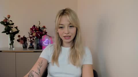 Snapshot of perfectxcindy chatting on 03.06.25 Cindy online show from 03.06.25