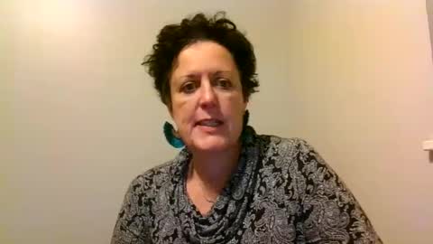 Perinne50 online show from 12.10.24