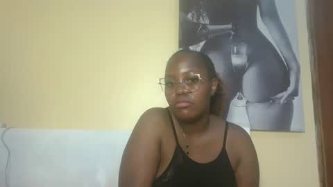 Snapshot of periwinkle20 chatting on 11.13.25 Taurus online show from 11.13.25