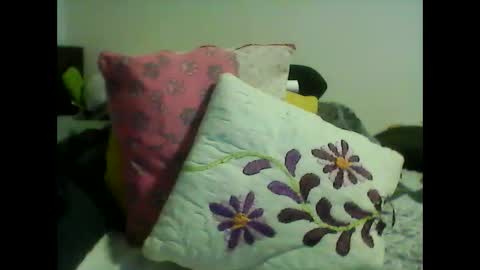 Snapshot of perlita070822 chatting on 10.25.25 perlita070822 online show from 10.25.25