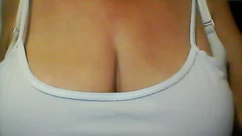 perlita070822 online show from 06.20.26