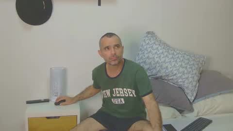 perrosoxxx online show from 01.14.25