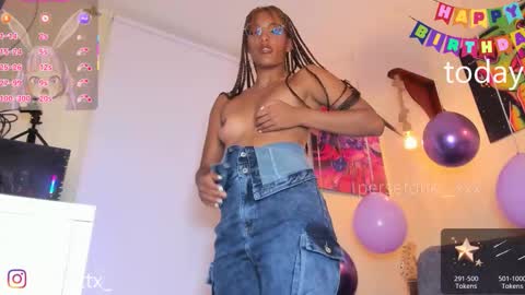 Snapshot of persefone__xxx chatting on 09.09.25 persefone__xxx online show from 09.09.25