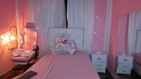 Marie online show from 01.12.26