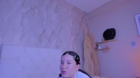 Marie online show from 03.31.26