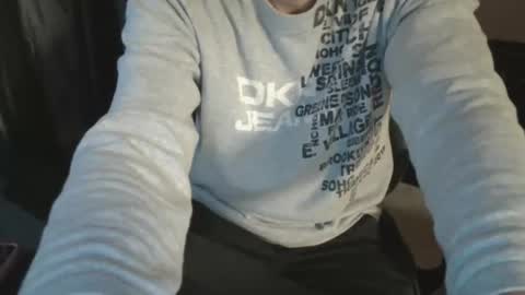 Snapshot of peruvianevil chatting on 12.27.24 Lalo x peruvianevil ig peruvianevil online show from 12.27.24