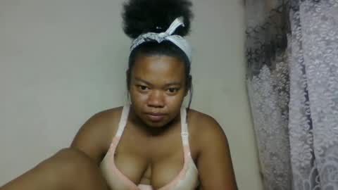 Snapshot of perversah chatting on 02.25.26 Perversah online show from 02.25.26