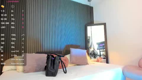 Lizza online show from 11.19.25