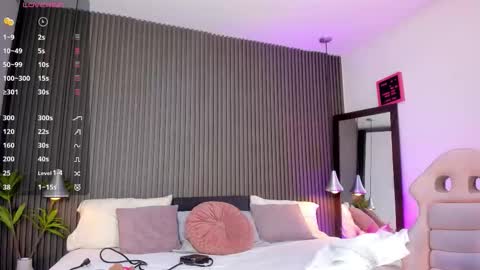 Lizza online show from 03.25.26