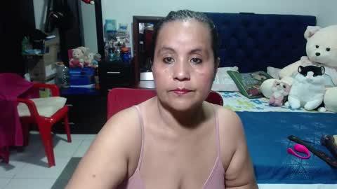 Snapshot of pervert_mommy_x chatting on 12.09.24 SAMY online show from 12.09.24