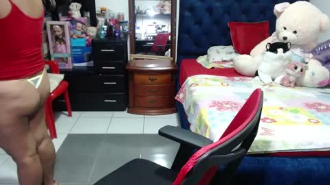 Snapshot of pervert_mommy_x chatting on 01.23.25 SAMY online show from 01.23.25