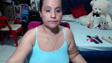 Snapshot of pervert_mommy_x chatting on 03.05.25 SAMY online show from 03.05.25