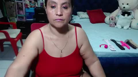 Snapshot of pervert_mommy_x chatting on 03.06.25 SAMY online show from 03.06.25