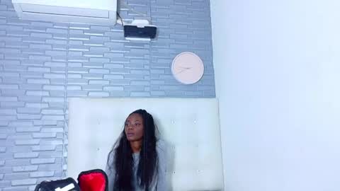 pervert_shydoll online show from 04.11.26