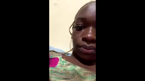 Snapshot of perverted_sweet chatting on 10.05.25 perverted_sweet online show from 10.05.25