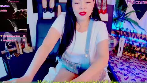 Snapshot of pervertmom_ chatting on 02.27.25 ESMERALDA online show from 02.27.25