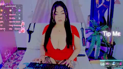 Snapshot of pervertmom_ chatting on 09.19.25 ESMERALDA online show from 09.19.25