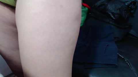 Snapshot of pervertt_nicole chatting on 02.04.25 Nicole online show from 02.04.25