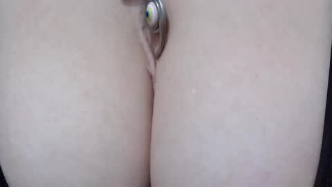 Snapshot of pervertt_nicole chatting on 11.20.25 Nicole online show from 11.20.25