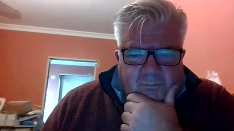 pete112991 online show from 10.04.25