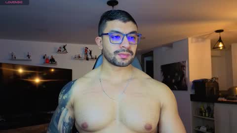 Snapshot of peterjack7 chatting on 11.05.25 Peter Jack online show from 11.05.25