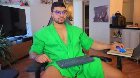 Snapshot of peterjack7 chatting on 11.17.25 Peter Jack online show from 11.17.25