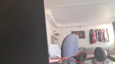         ttps VF8L9ABFMref wl share online show from 10.28.25