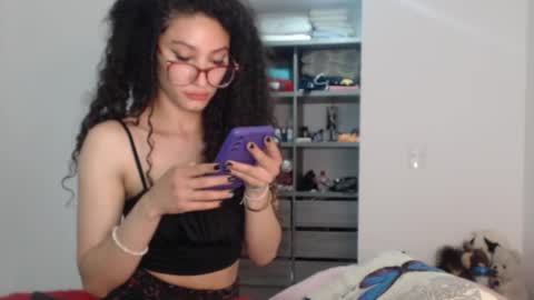 loli online show from 09.28.25