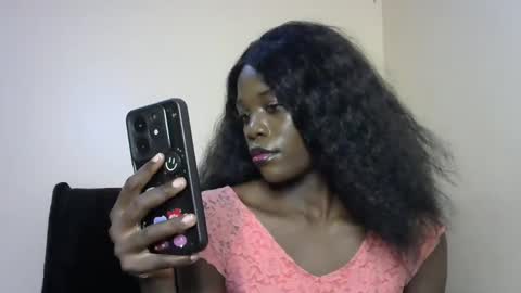 Snapshot of petite_lavi2 chatting on 02.09.25 petite_lavi2 online show from 02.09.25